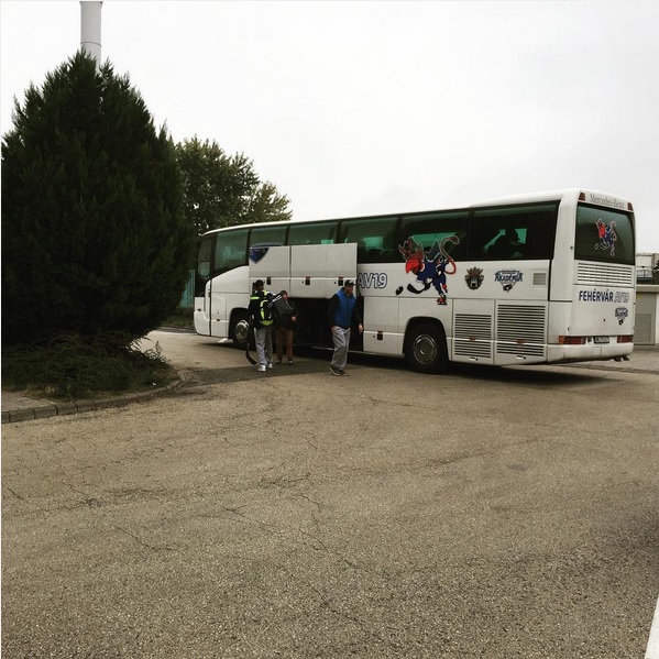 BUSZ
